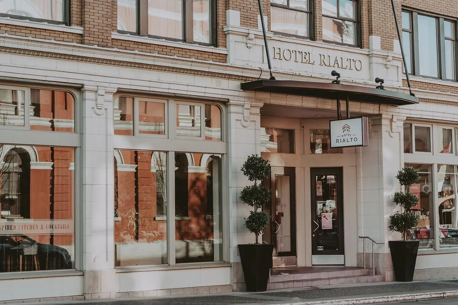 Hotel Rialto Victoria 4*,