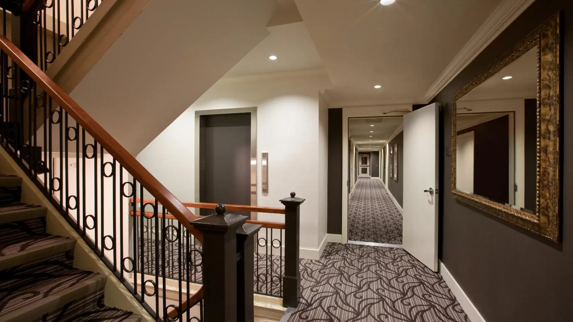 ****  Hotel Rialto Victoria Canada